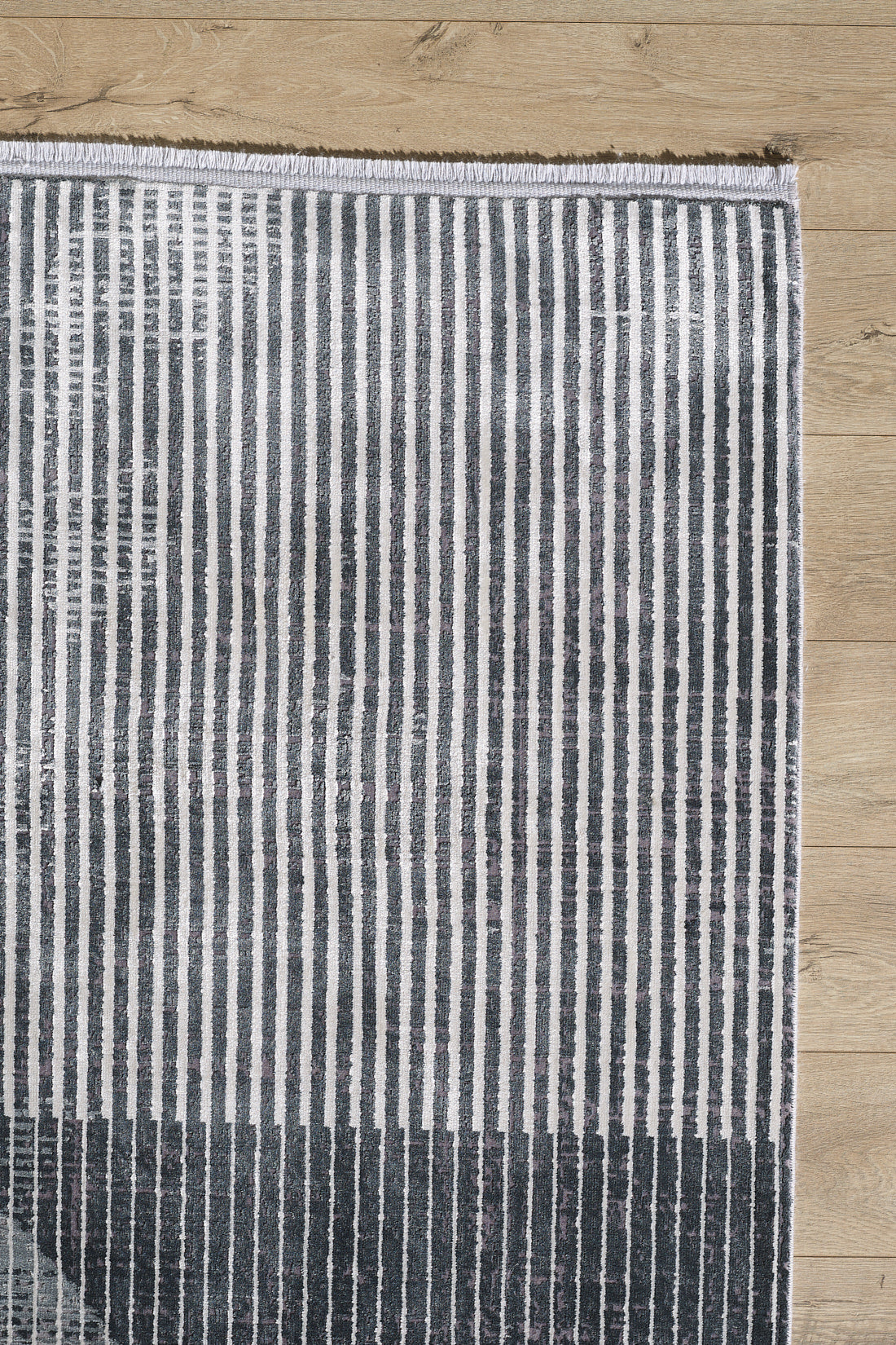 Graphite Grid Zeitgenössischer Teppich – M511A 