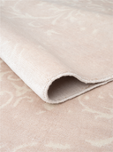 Bamboo Silk Cream & Gray Hand-Knotted Rug 5'5" x 7'10" ED83 – rolled view